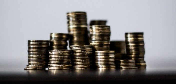 How I Successfully Crowdfunded My Classical CD in 30 Days crowdfunding-tips-for-musicians-featured-image